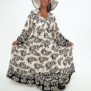 Women's Black and White Baroque Long Sleeve Viscose Boho One Size Maxi Dress